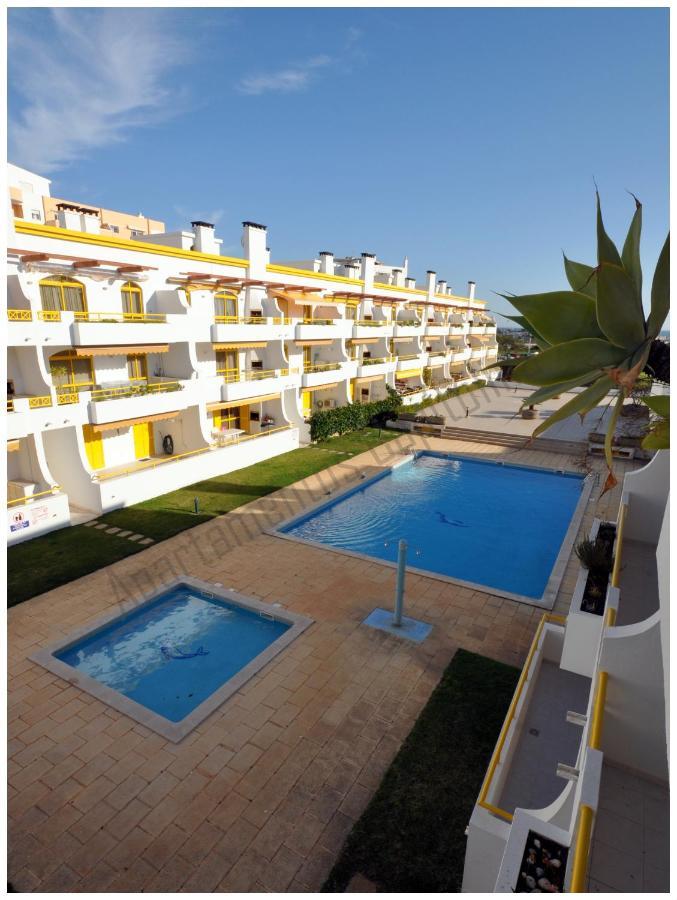 Apartamentos Capitolina 쿼테이라 외부 사진