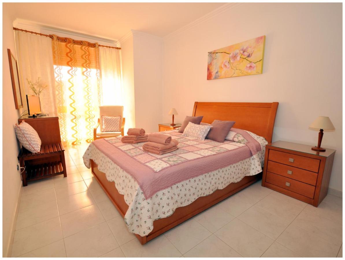 Apartamentos Capitolina 쿼테이라 외부 사진